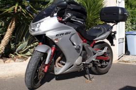 Kawasaki ER6 