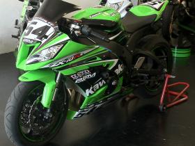 Kawasaki ZX10R 