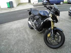 Honda CB HORNET 