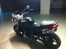 Triumph SPEED TRIPLE 