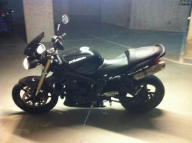 Triumph SPEED TRIPLE 